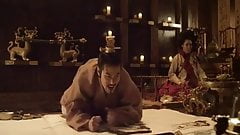 Korean court lady lesbian catfight