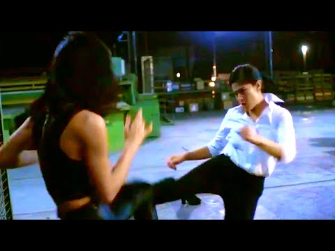 Kelly Tandiono vs. Dian Sastro [Gangster]