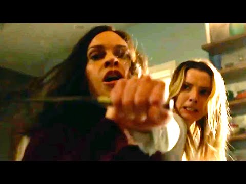 Crystal May Creasy vs. Athena Stone [The Hunt]