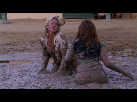 Catfight in Muddy Ranch 3