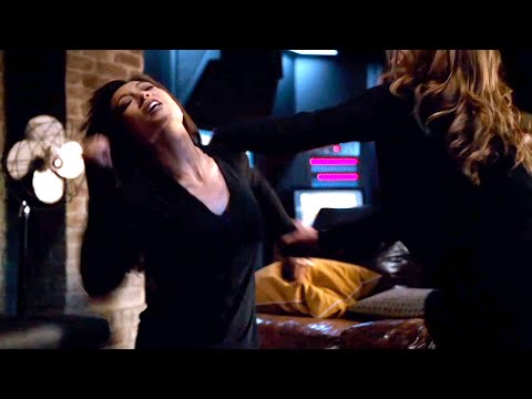 Melinda May vs. Bobbi Morse [Agents of S.H.I.E.L.D. – S2E15 – "One Door Closes"]