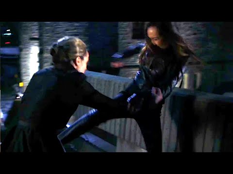 Nikita Mears vs. Anya Vimer [Nikita – S1E19 – "Girl's Best Friend"]