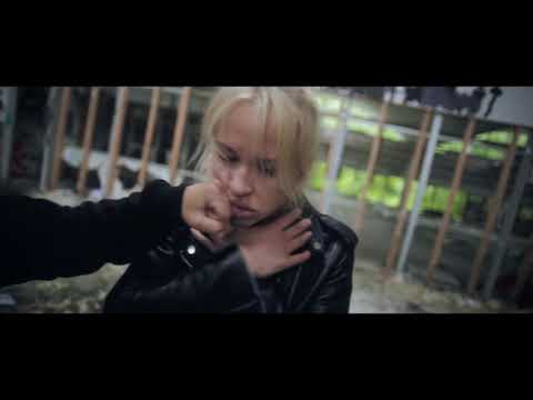 WJES62  CATFIGHT 153  Big Girls Don't Cry  (Fergie)   6:12pm