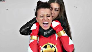 Lesbian Super heroes Sex Fight – Red Ranger defeated